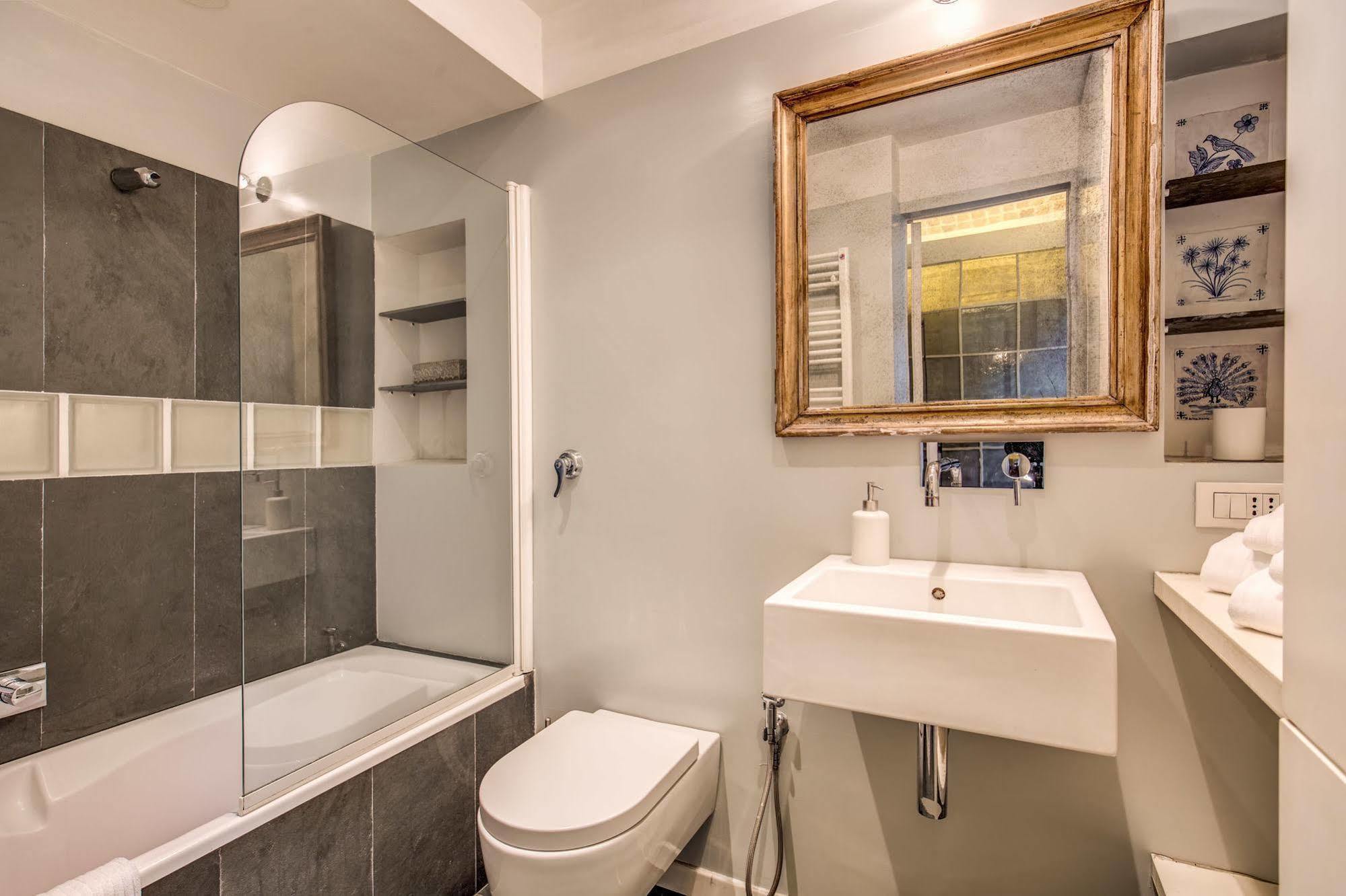 Colosseo Red Design Appartement *